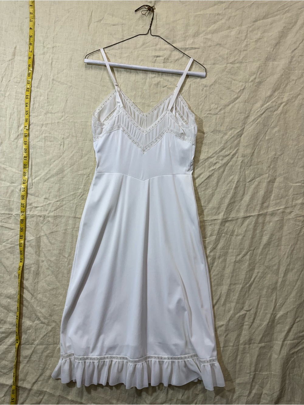 Vintage White Lace-Trim Slip Chemise - Picture 7 of 9